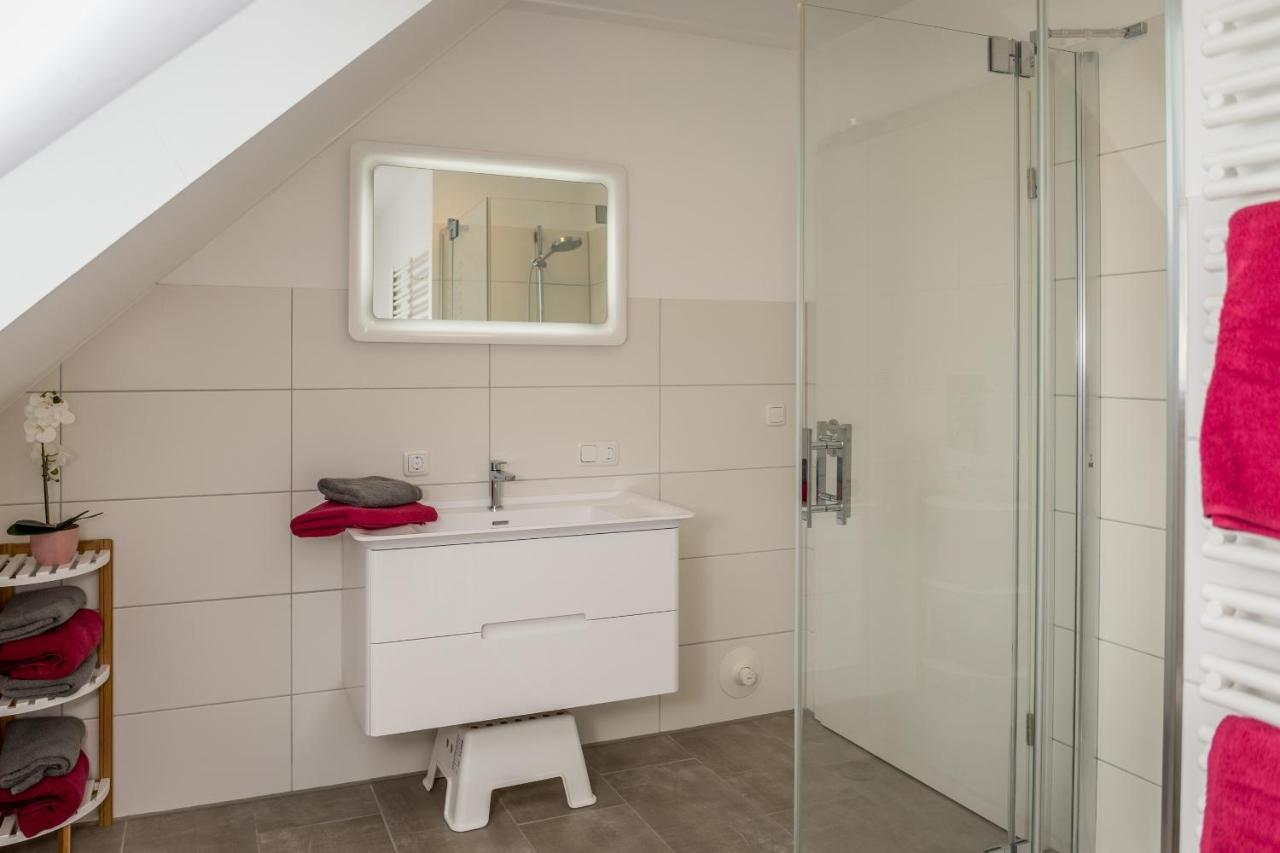 Ferienwohnung Ostfreesenhuus - Westwind Aurich  Exterior foto